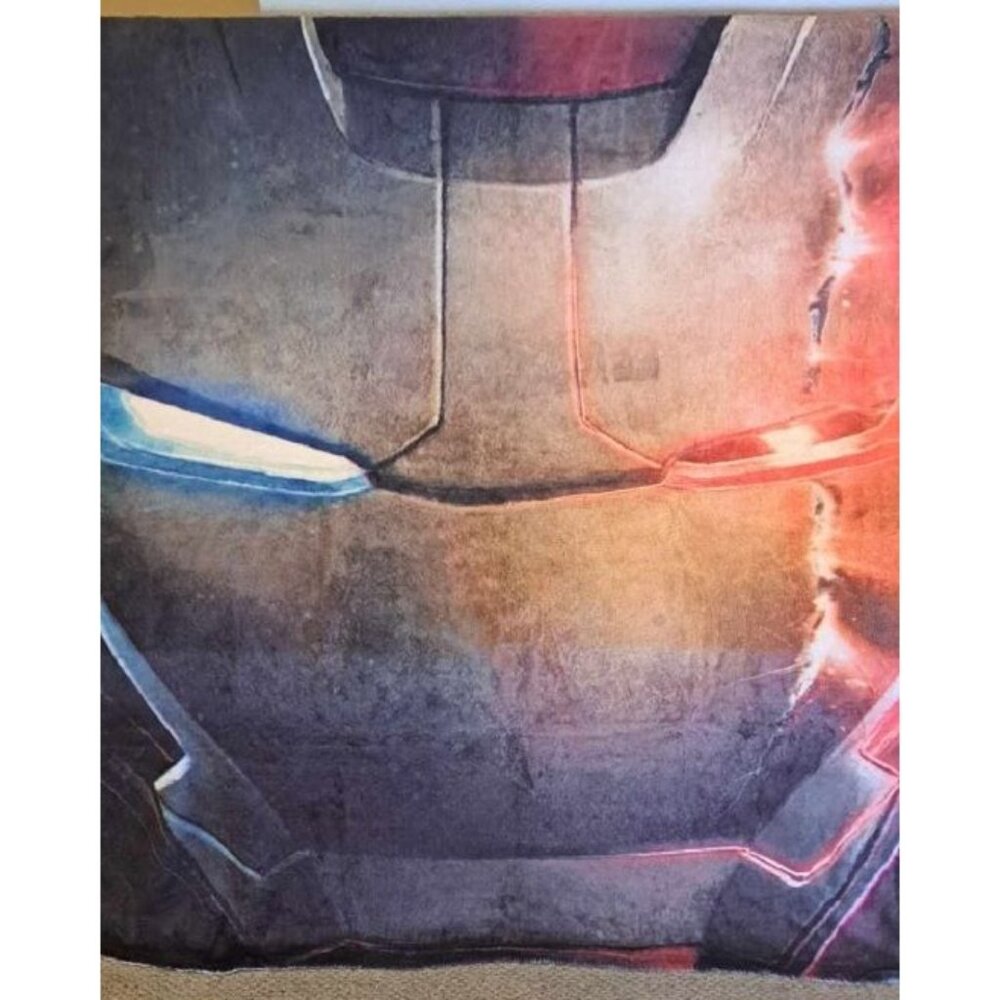 New Iron Man Close Up Face Plush Throw Gift Blanket Hero IronMan Marvel Avengers - Picture 2 of 3